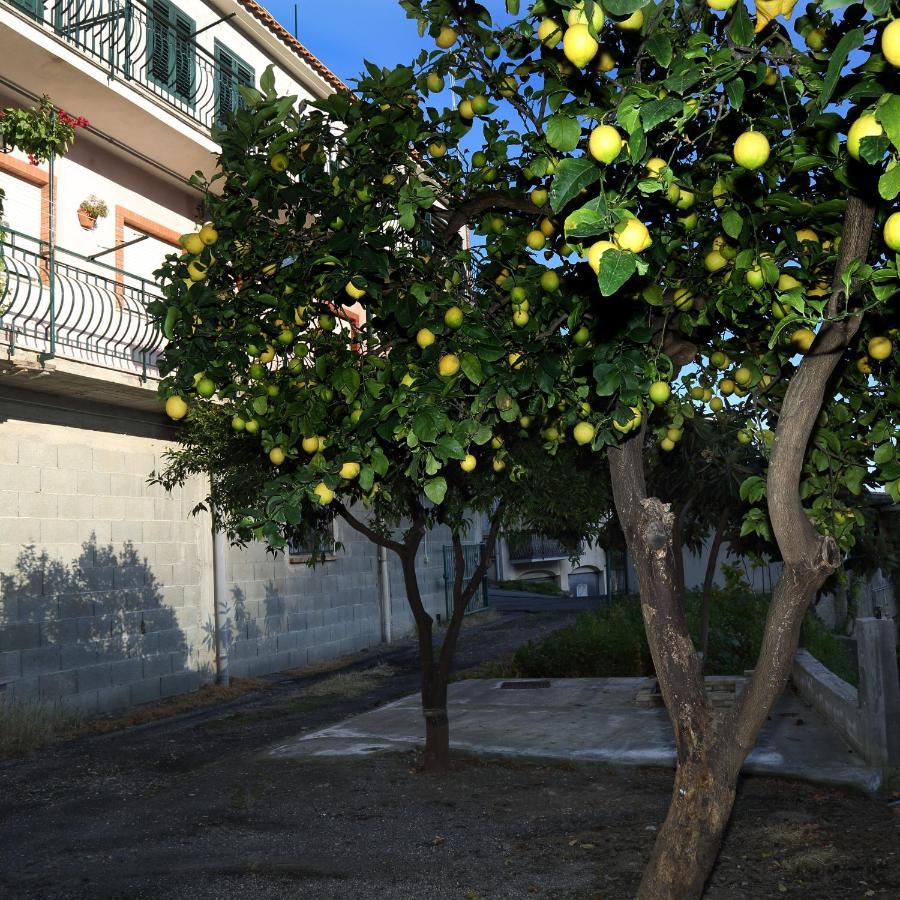 La Perla Apartment Taormina Exterior photo